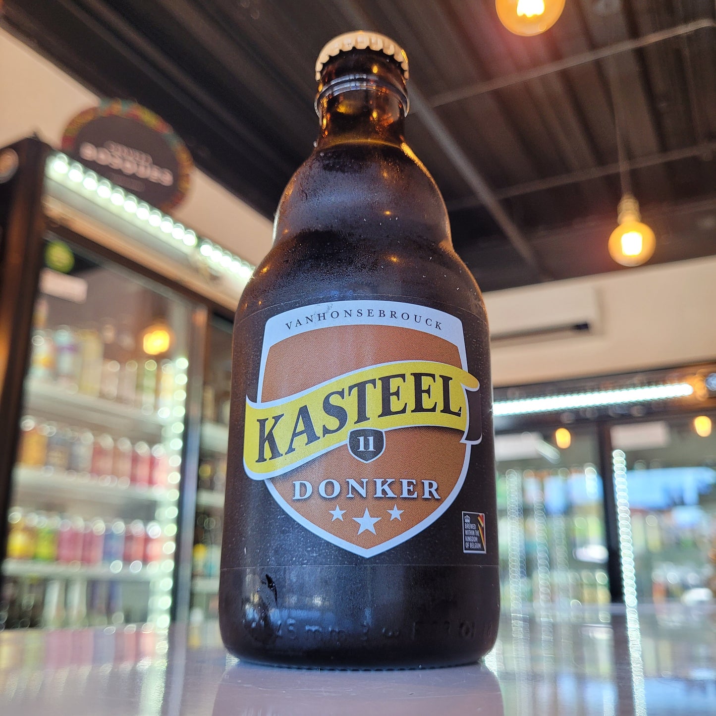 Foto de Kasteel Donker Belgian Strong Dark Ale 330ml - Cerveza Artesanal en Puerto Cervecero, Puerto Varas