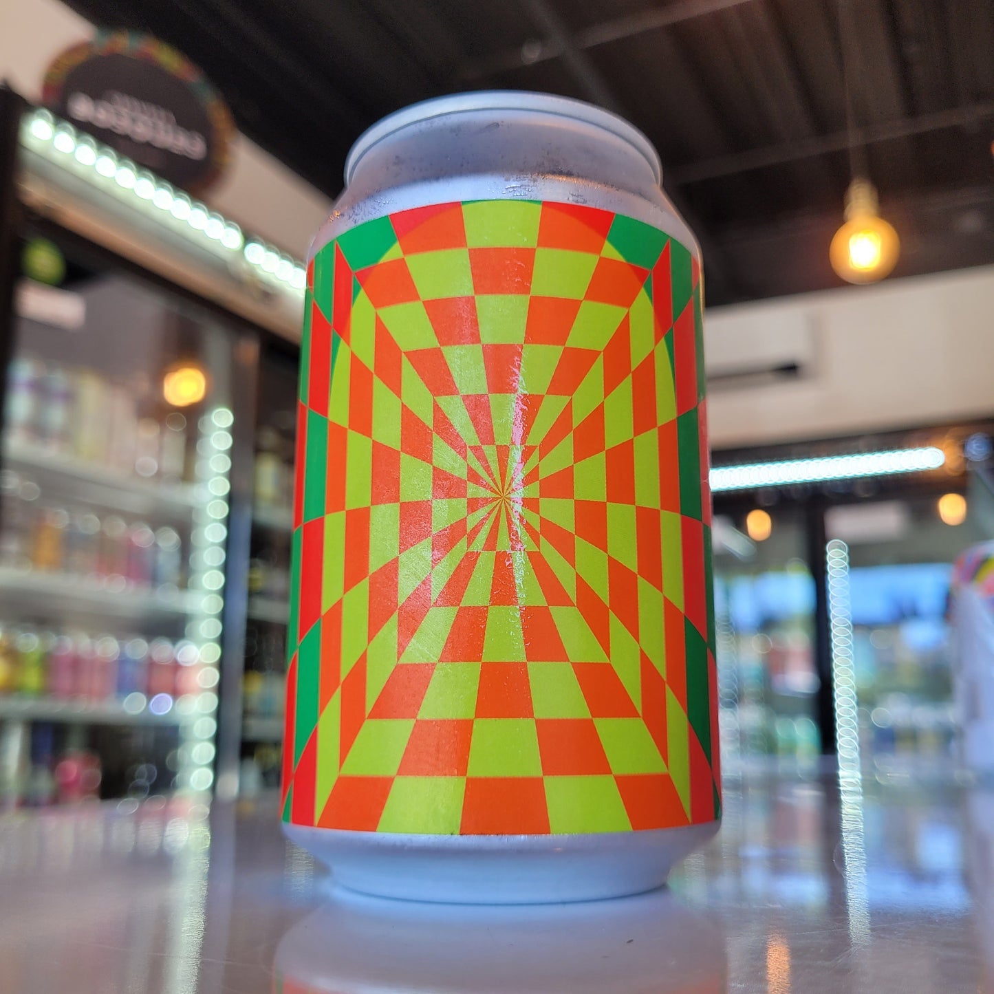 Foto de Omnipollo Pleroma Strawberry Crème Brulée Sour 330ml - Cerveza Artesanal en Puerto Cervecero, Puerto Varas