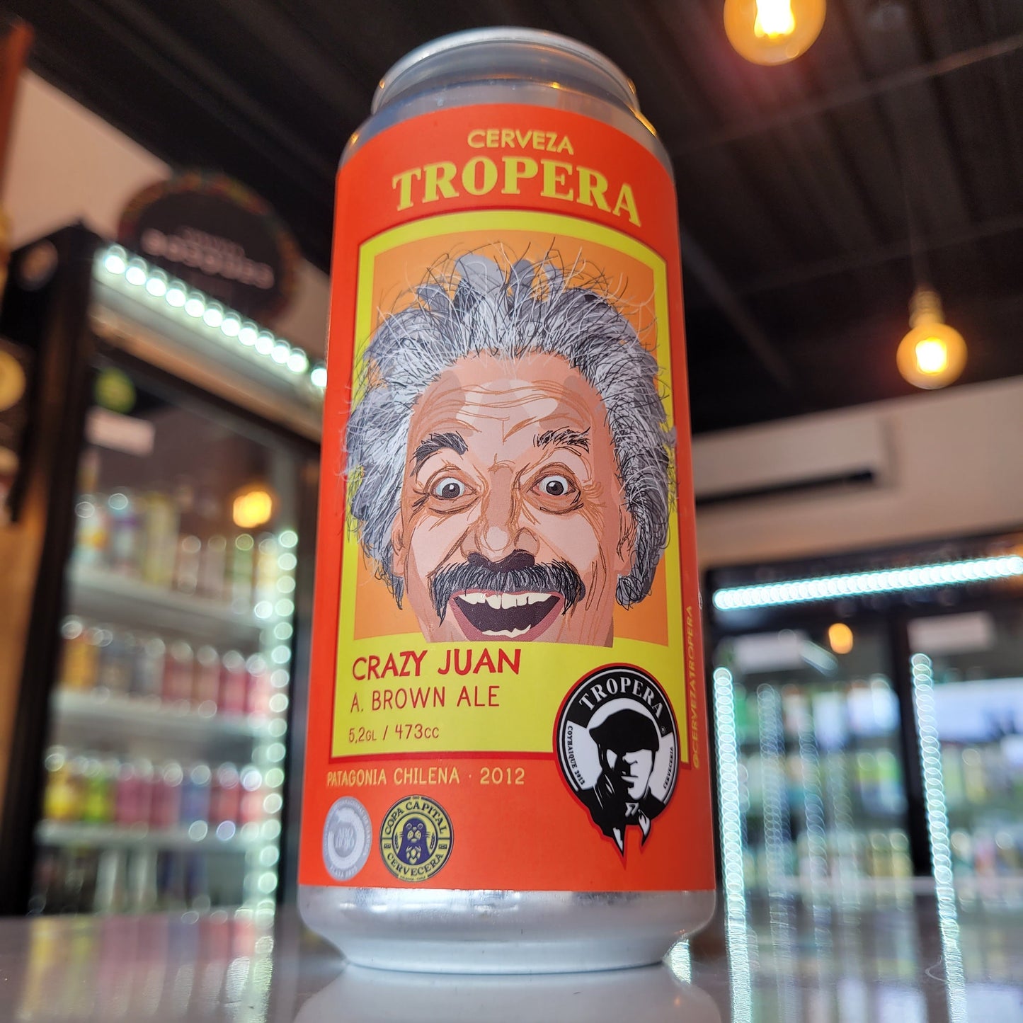 Foto de Tropera Crazy Juan American Brown Ale 473ml - Cerveza Artesanal en Puerto Cervecero, Puerto Varas
