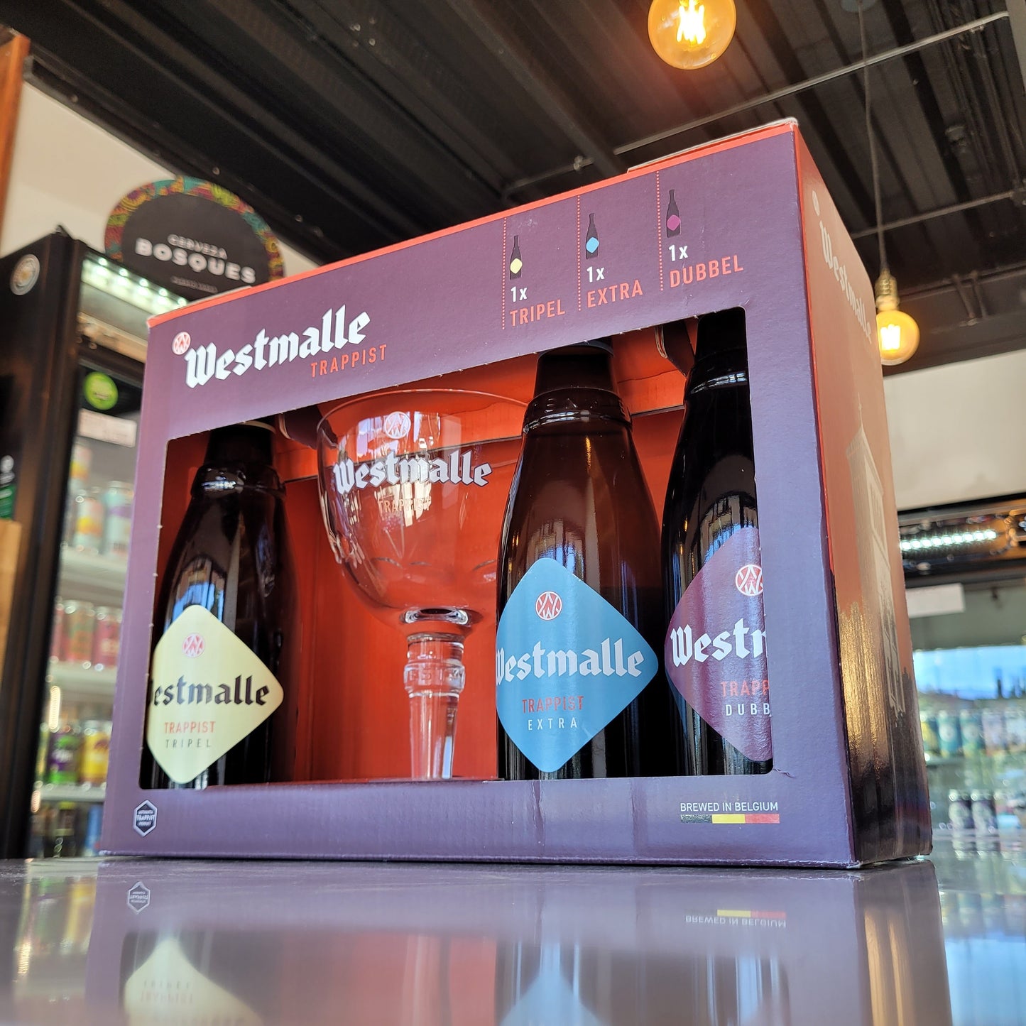 Foto de Westmalle Pack Trappist Variedad Con Copa 3x330ml - Cerveza Artesanal en Puerto Cervecero, Puerto Varas