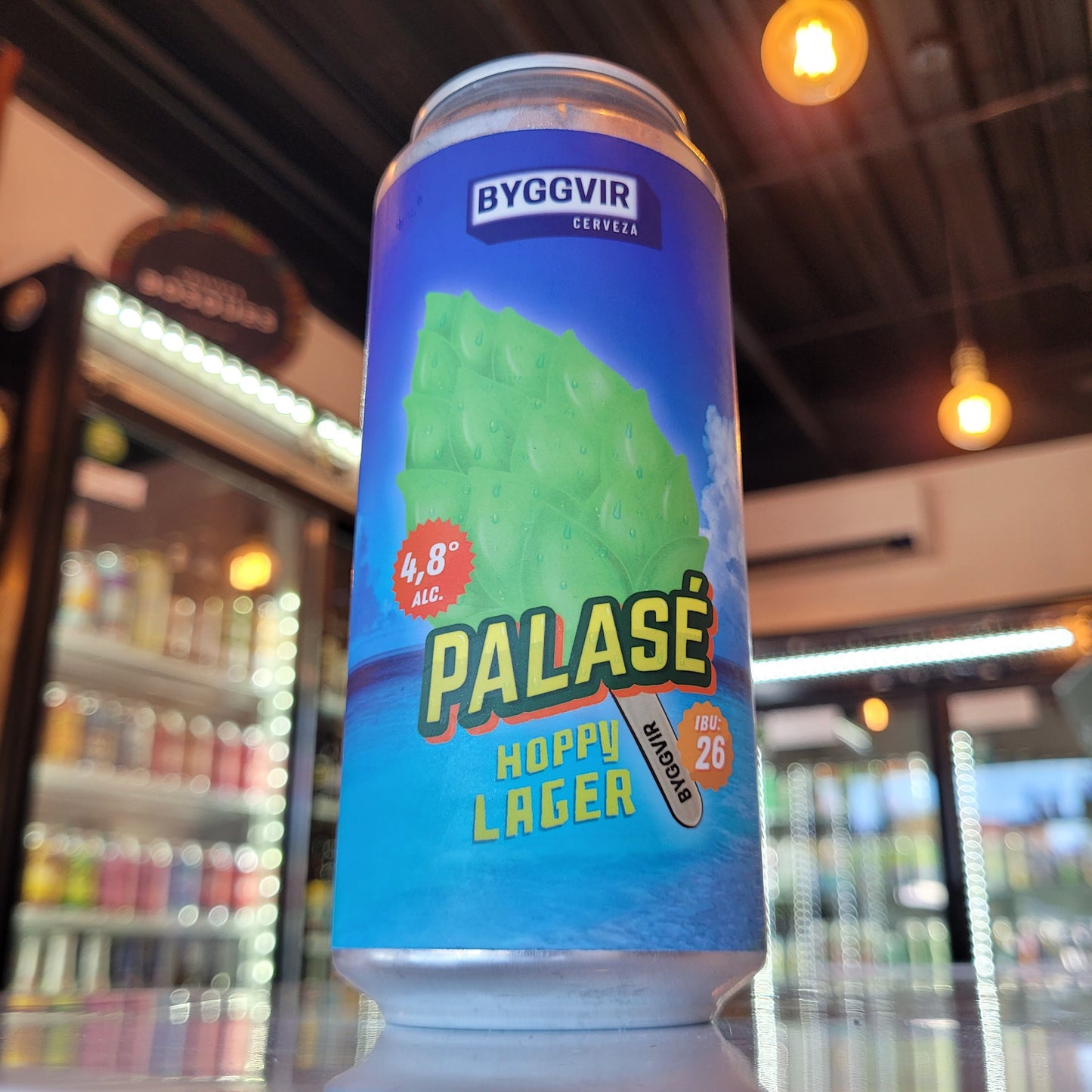 Foto de Byggvir Palasé Hoppy Lager 473ml - Cerveza Artesanal en Puerto Cervecero, Puerto Varas