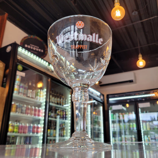 Foto de Westmalle Copa Cáliz 330ml - Cerveza Artesanal en Puerto Cervecero, Puerto Varas