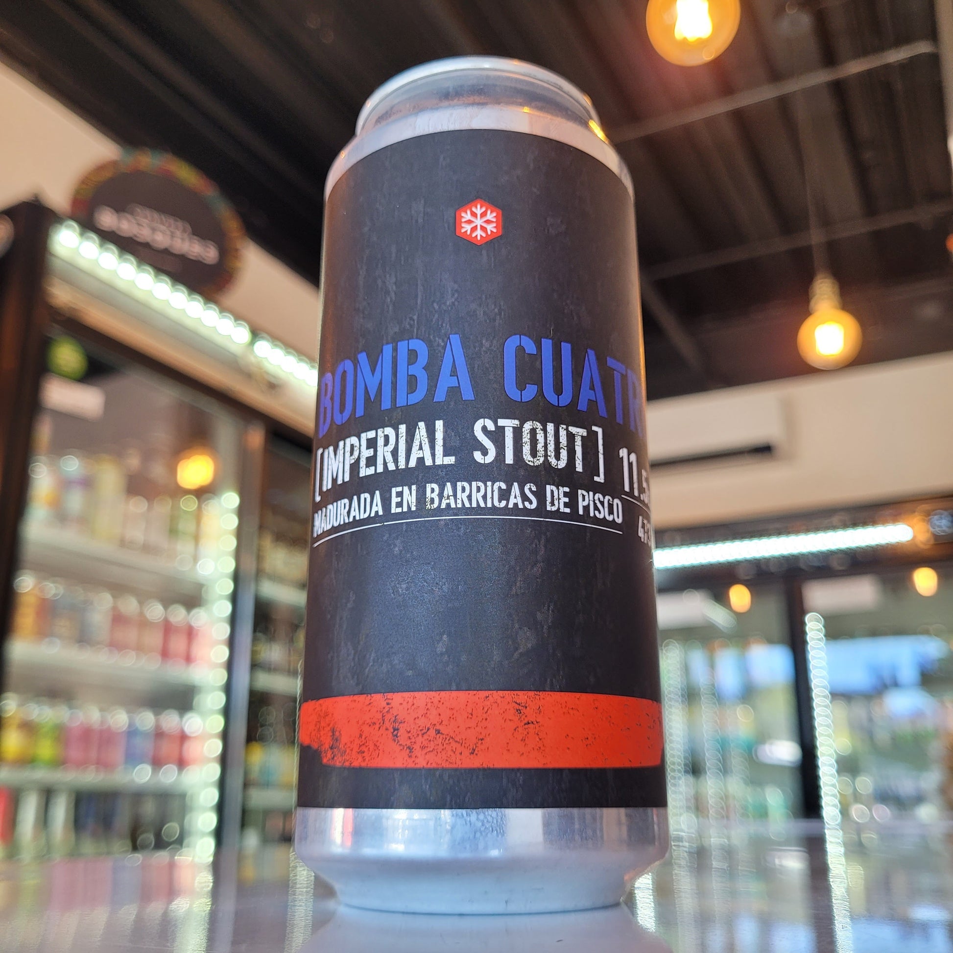 Foto de Granizo Bomba Cuatro Imperial Stout 473ml - Cerveza Artesanal en Puerto Cervecero, Puerto Varas