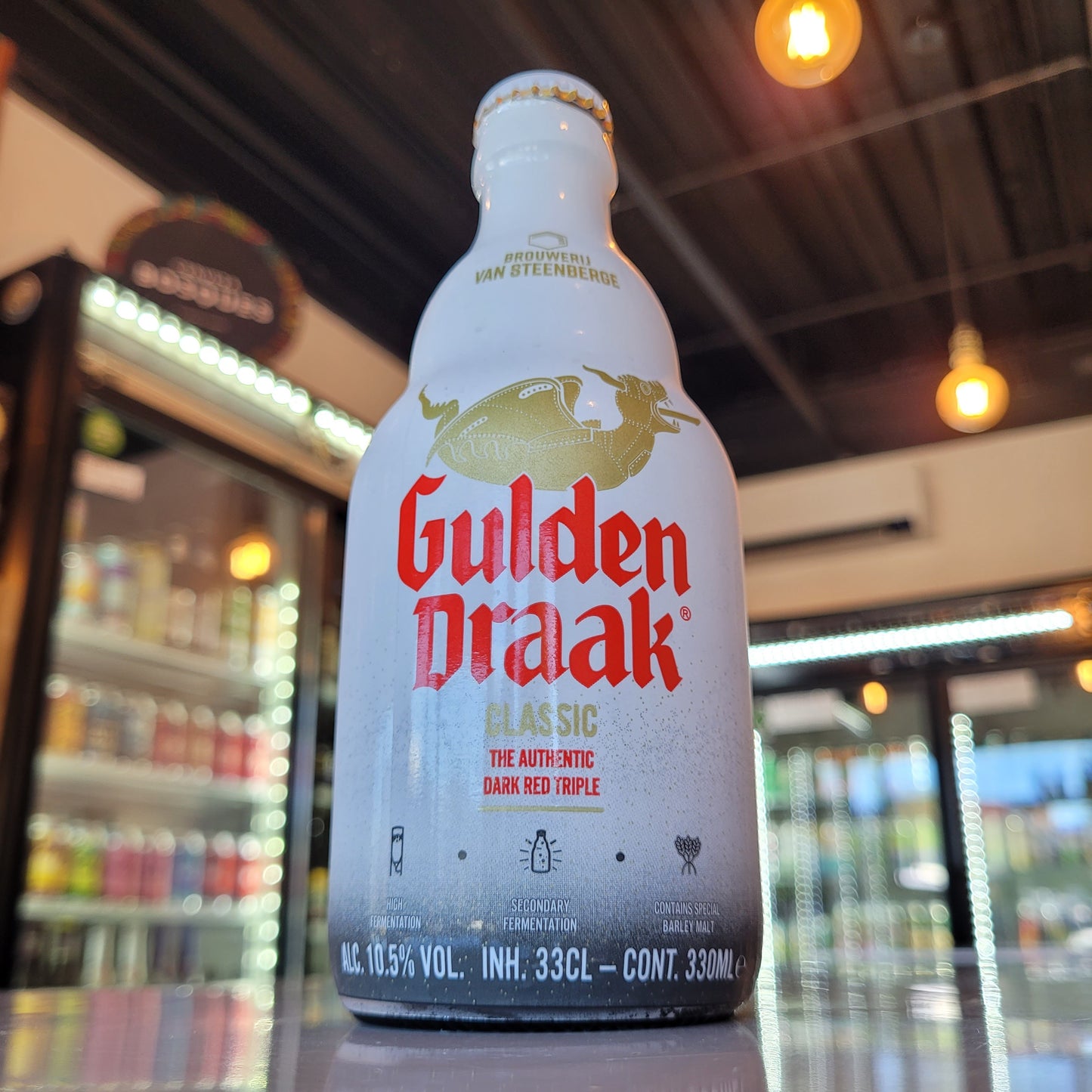 Foto de Gulden Draak Classic Dark Red Tripel 330ml - Cerveza Artesanal en Puerto Cervecero, Puerto Varas