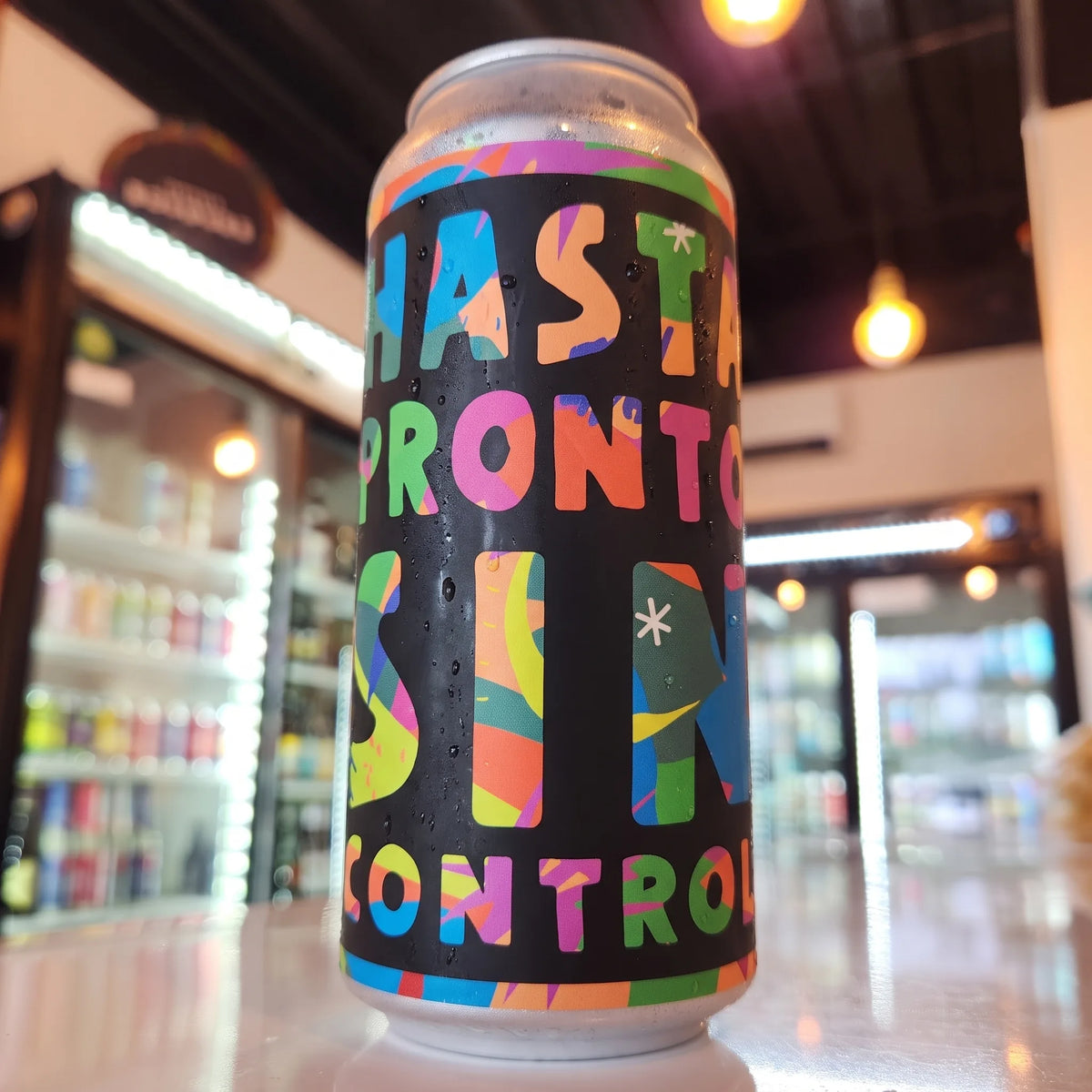 Cerveza artesanal Hasta Pronto Sin Control NZ Doble IPA 8.3% ABV 473cc. Disponible en Puerto Cervecero, Puerto Varas Chile.
