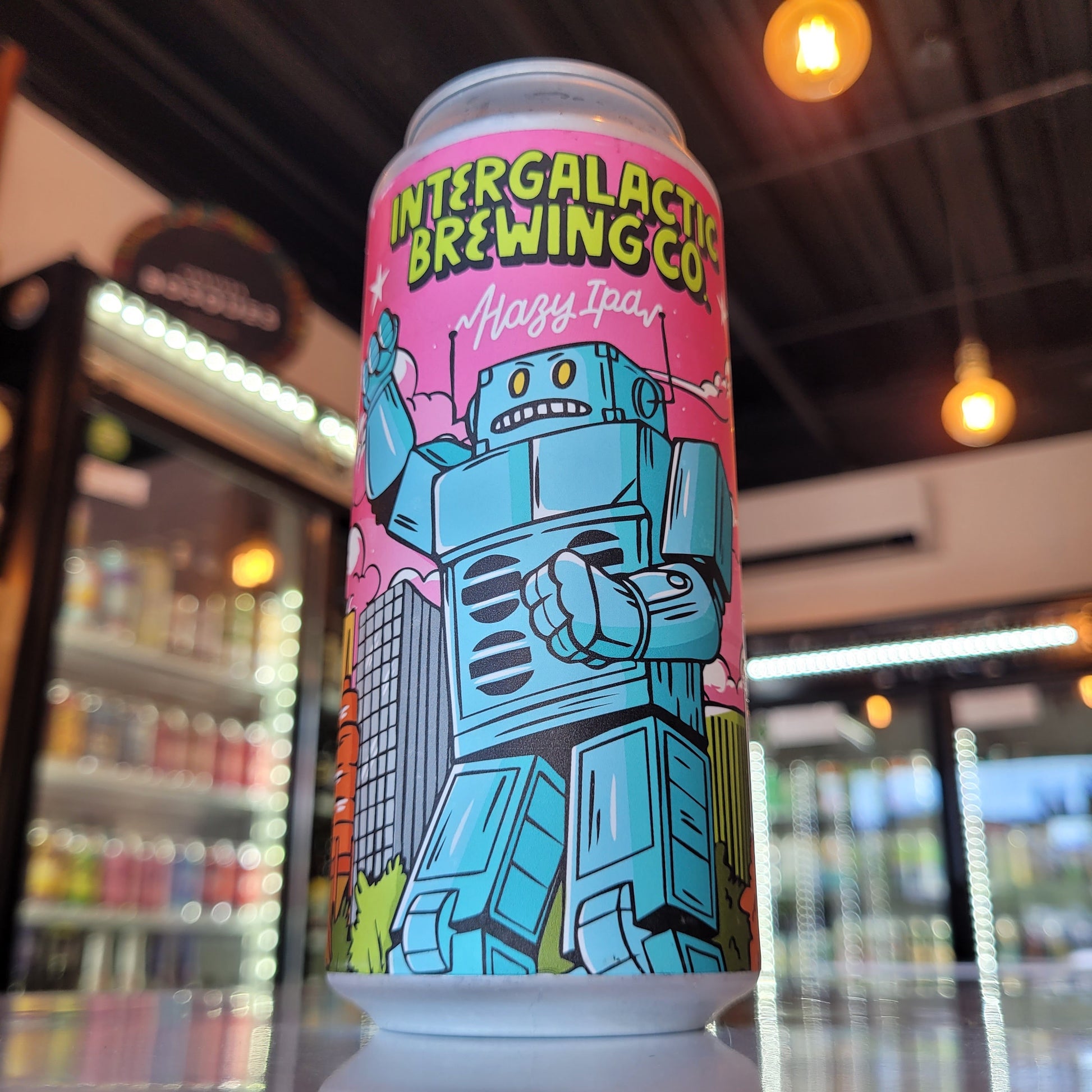 Foto de Intergalactic Hazy IPA 473ml - Cerveza Artesanal en Puerto Cervecero, Puerto Varas