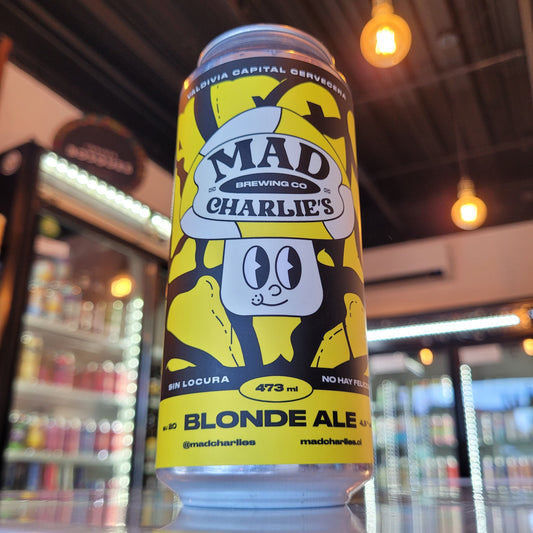 Foto de Mad Charlie's Blonde Ale 473ml - Cerveza Artesanal en Puerto Cervecero, Puerto Varas