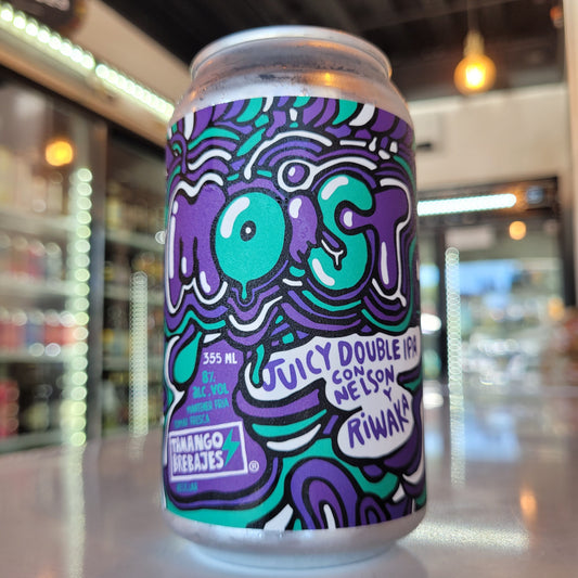 Lata de cerveza artesanal Moist 470cc disponible en Puerto Cervecero Puerto Varas