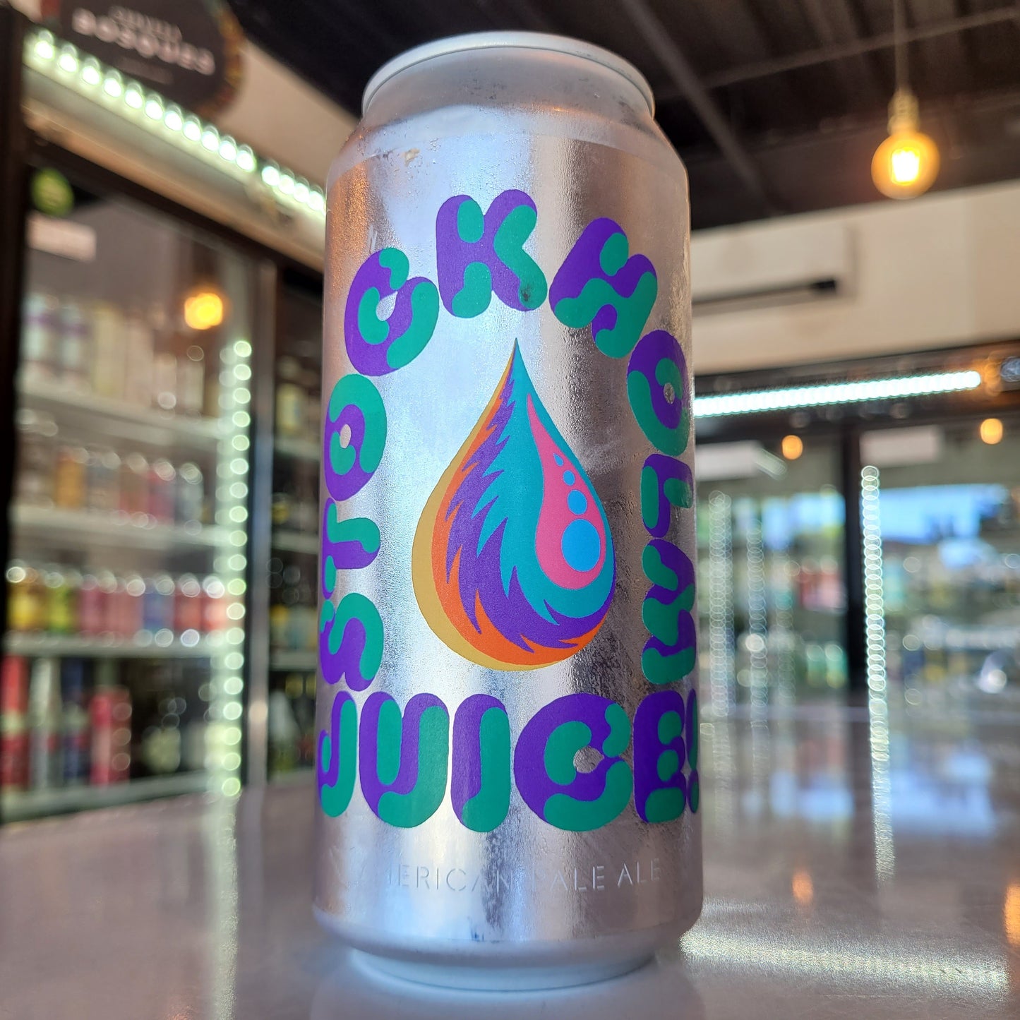 Foto de Omnipollo Stockholm Juicy Vol. 2 American Pale Ale 440ml - Cerveza Artesanal en Puerto Cervecero, Puerto Varas