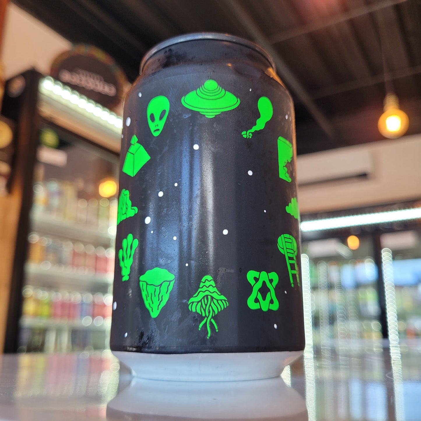 Foto de Omnipollo Zodiak NEIPA 330ml - Cerveza Artesanal en Puerto Cervecero, Puerto Varas