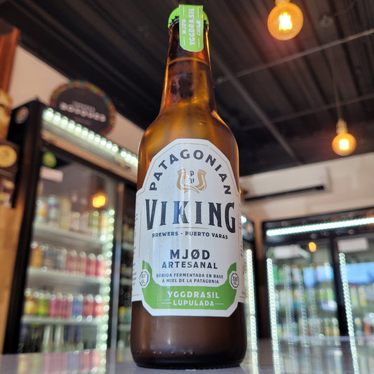 Foto de Patagonian Viking Yggdrasil Mjød Lupulada 330ml - Hidromiel Artesanal en Puerto Cervecero, Puerto Varas