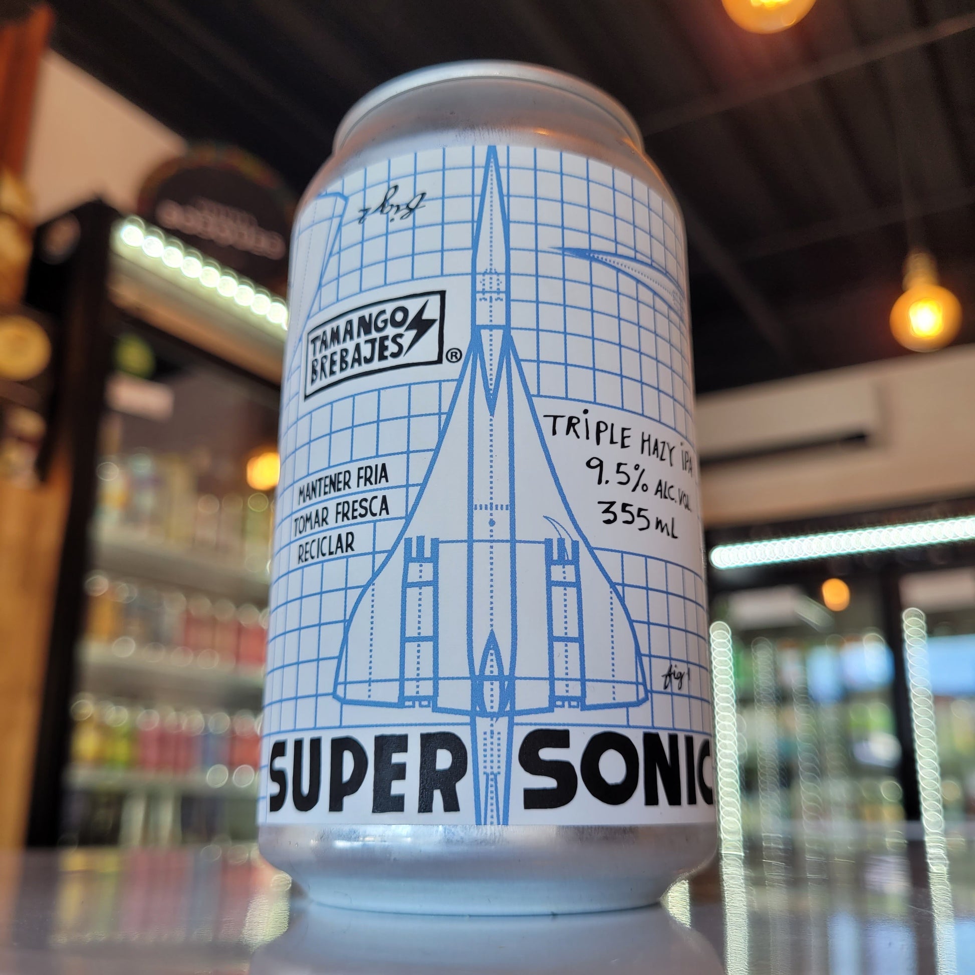 Foto de Tamango Super Sonic Triple Hazy IPA 473ml - Cerveza Artesanal en Puerto Cervecero, Puerto Varas