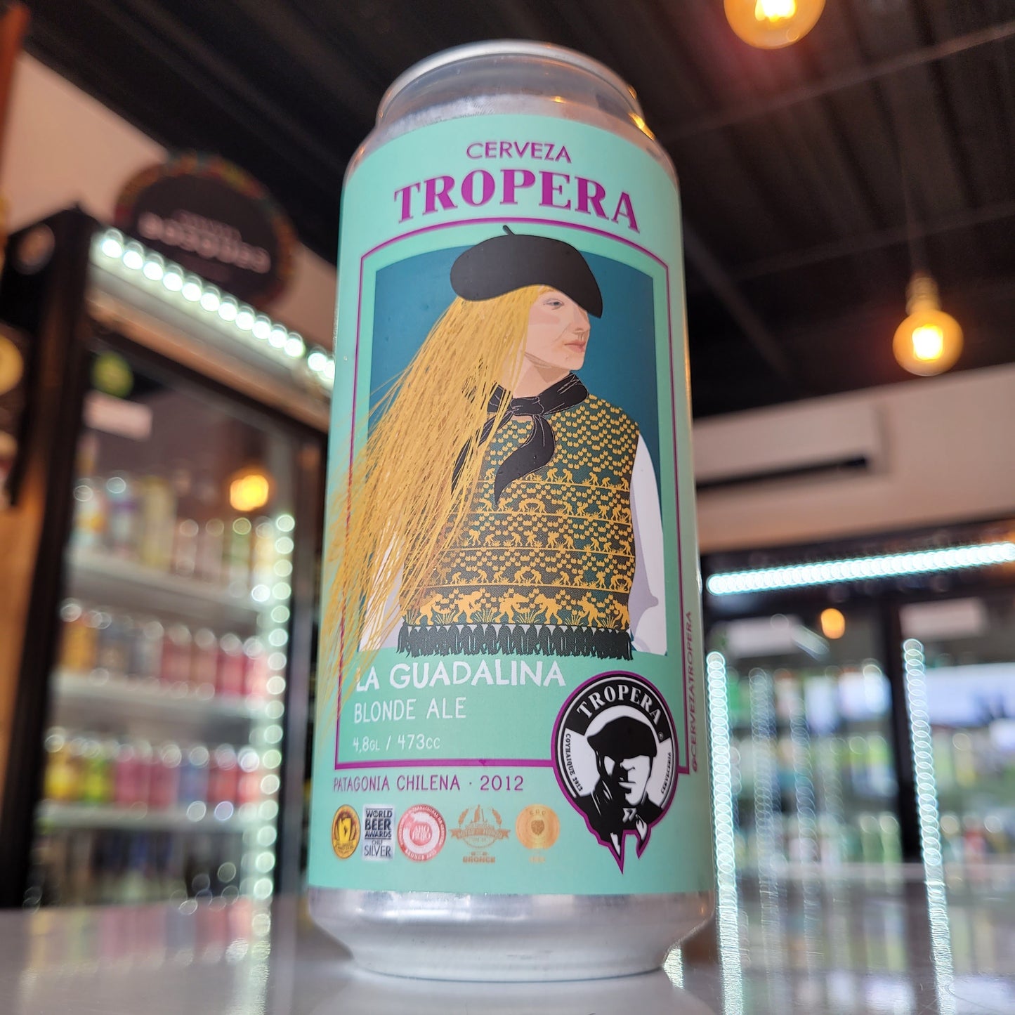 Foto de Tropera La Guadalina Blonde Ale 473ml - Cerveza Artesanal en Puerto Cervecero, Puerto Varas